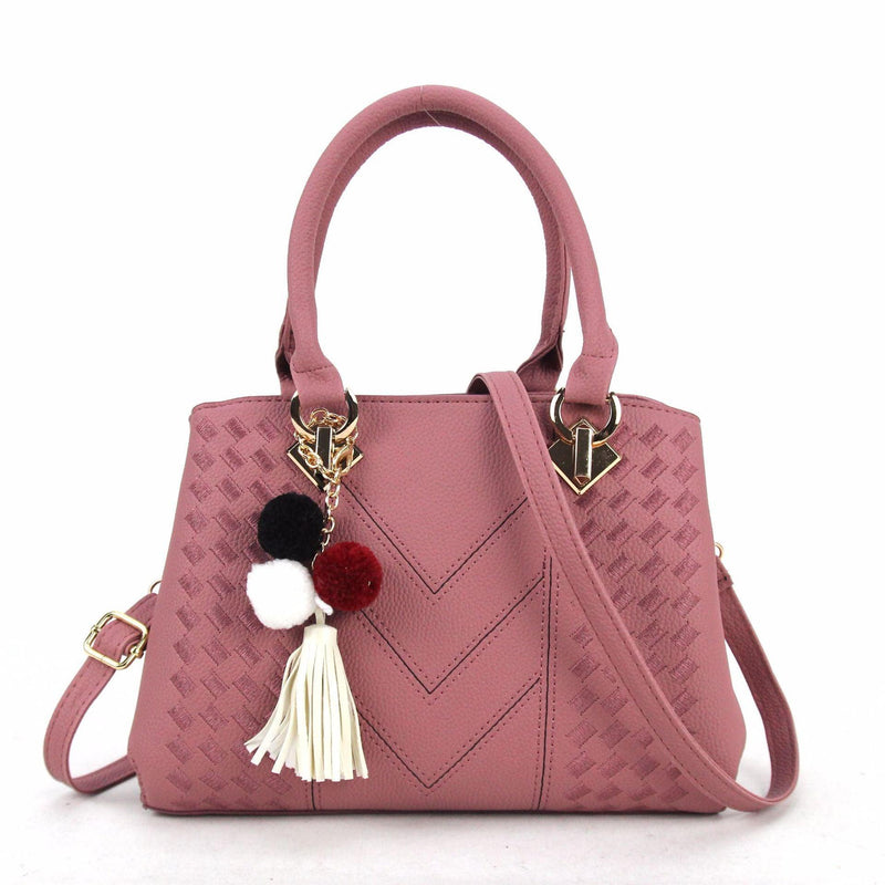 Bolsa Feminina de Ombro em Couro com Tassel